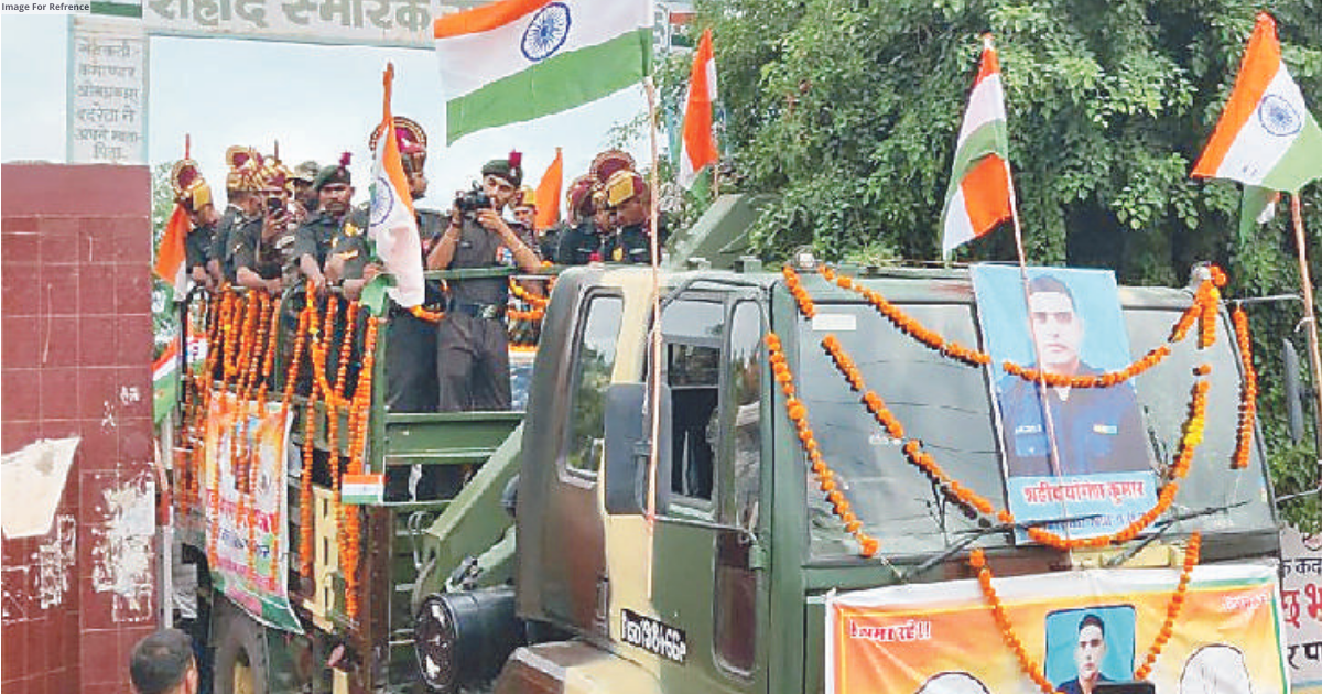 Martyr cremated in Churu with full military honours